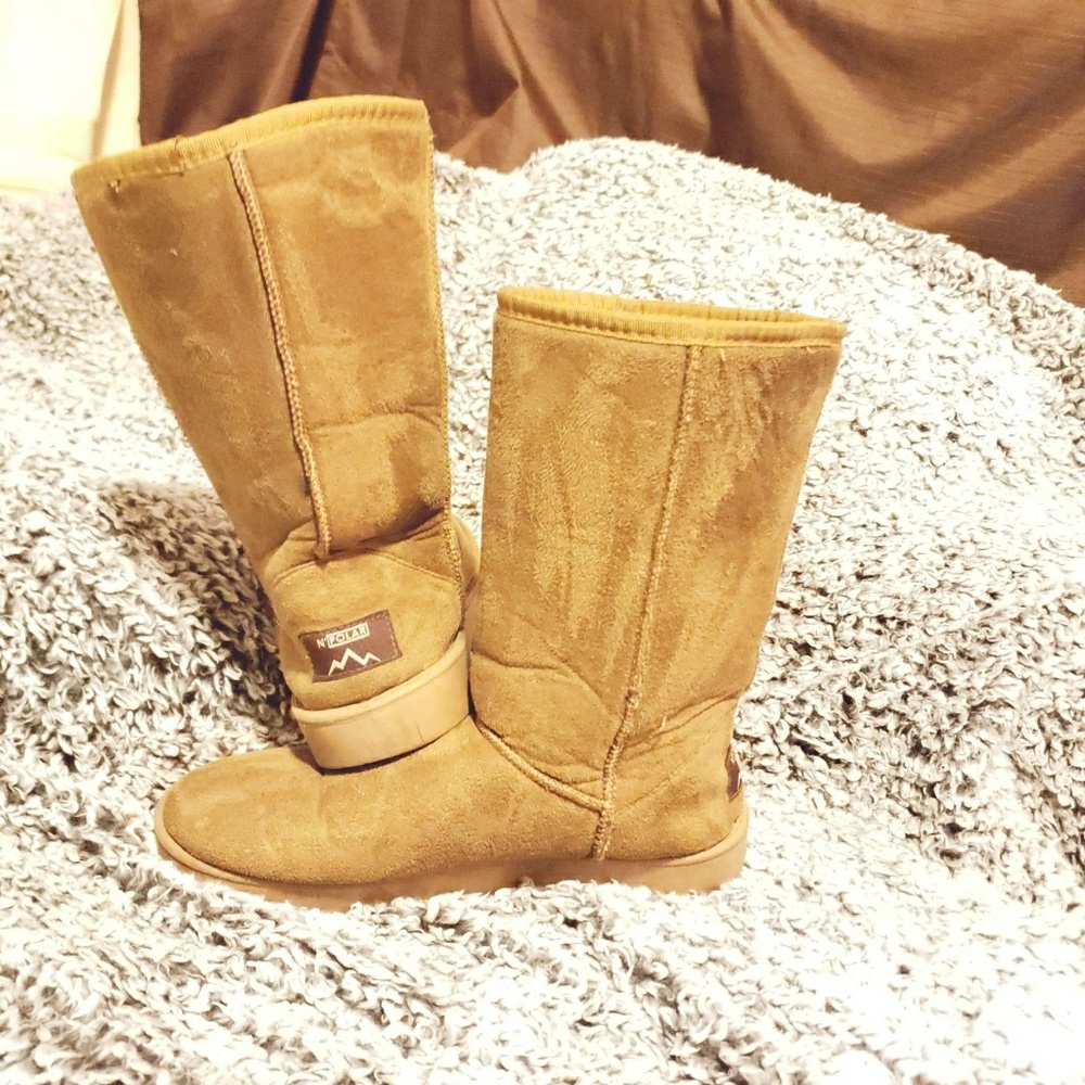 EUC Tan Shearling Microfiber Mid Calf Boots